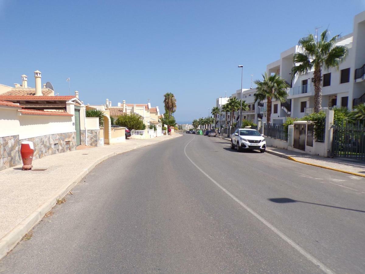 3 Bedroom Luxury Villamartin