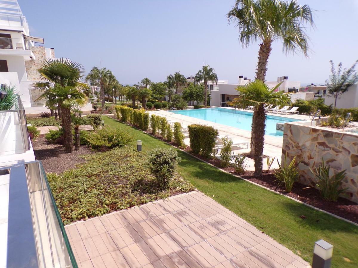 Apartment 3 Bedroom Luxury Villamartin