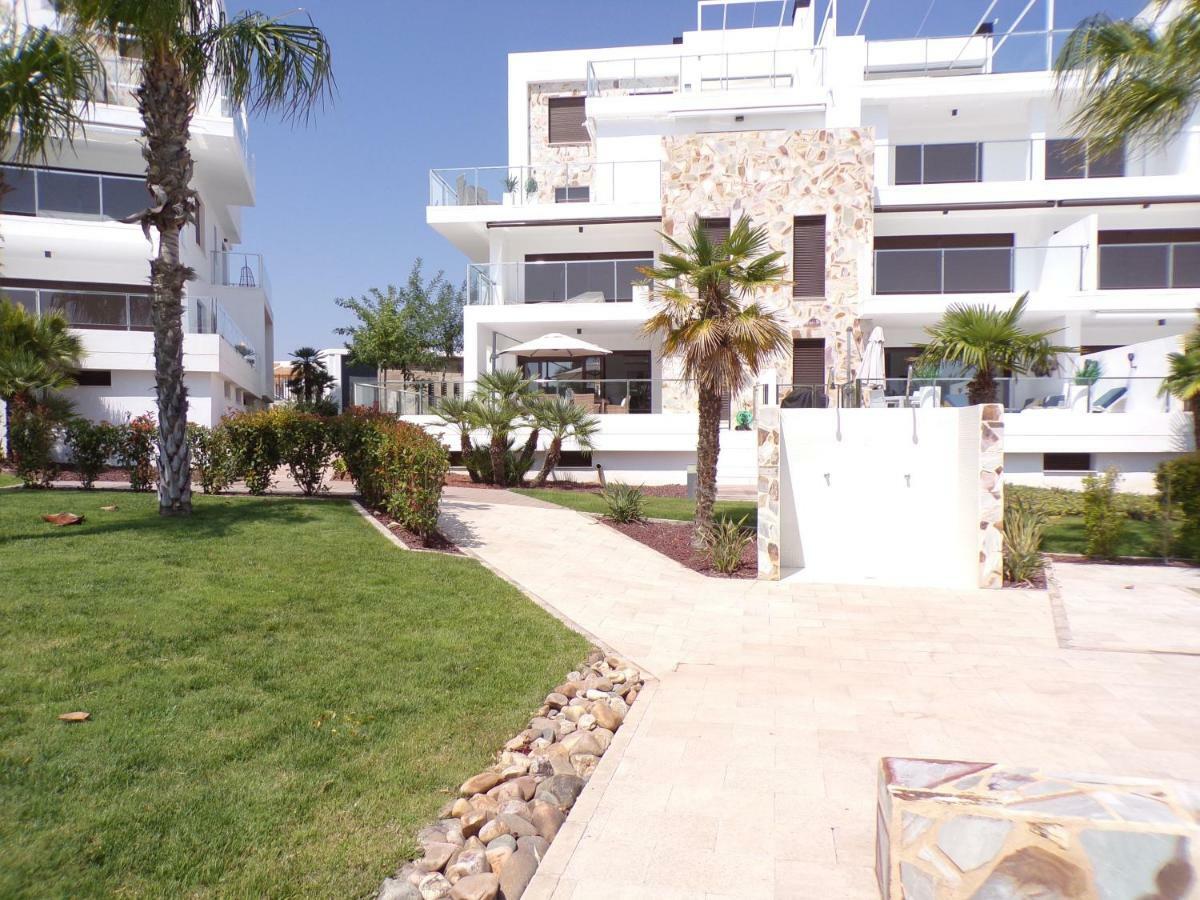 3 Bedroom Luxury Villamartin Orihuela